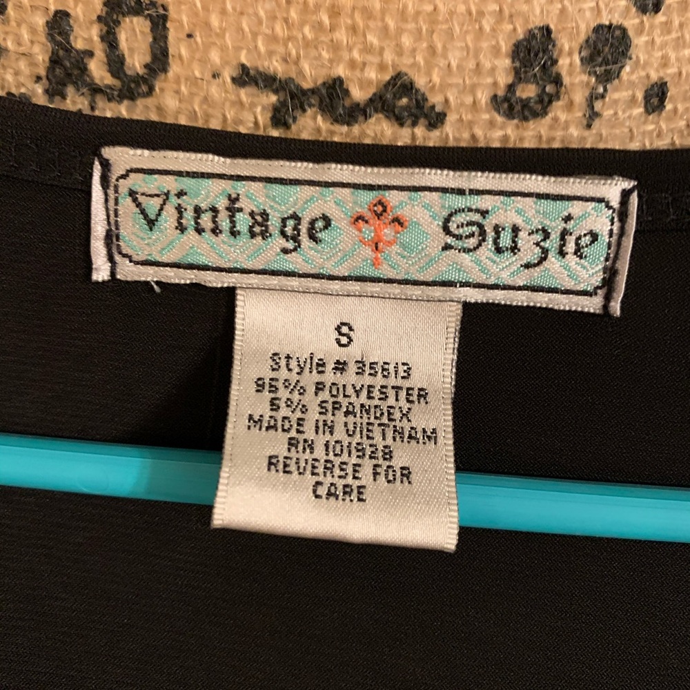 Women’s blouse very unique - Picture 5 of 5